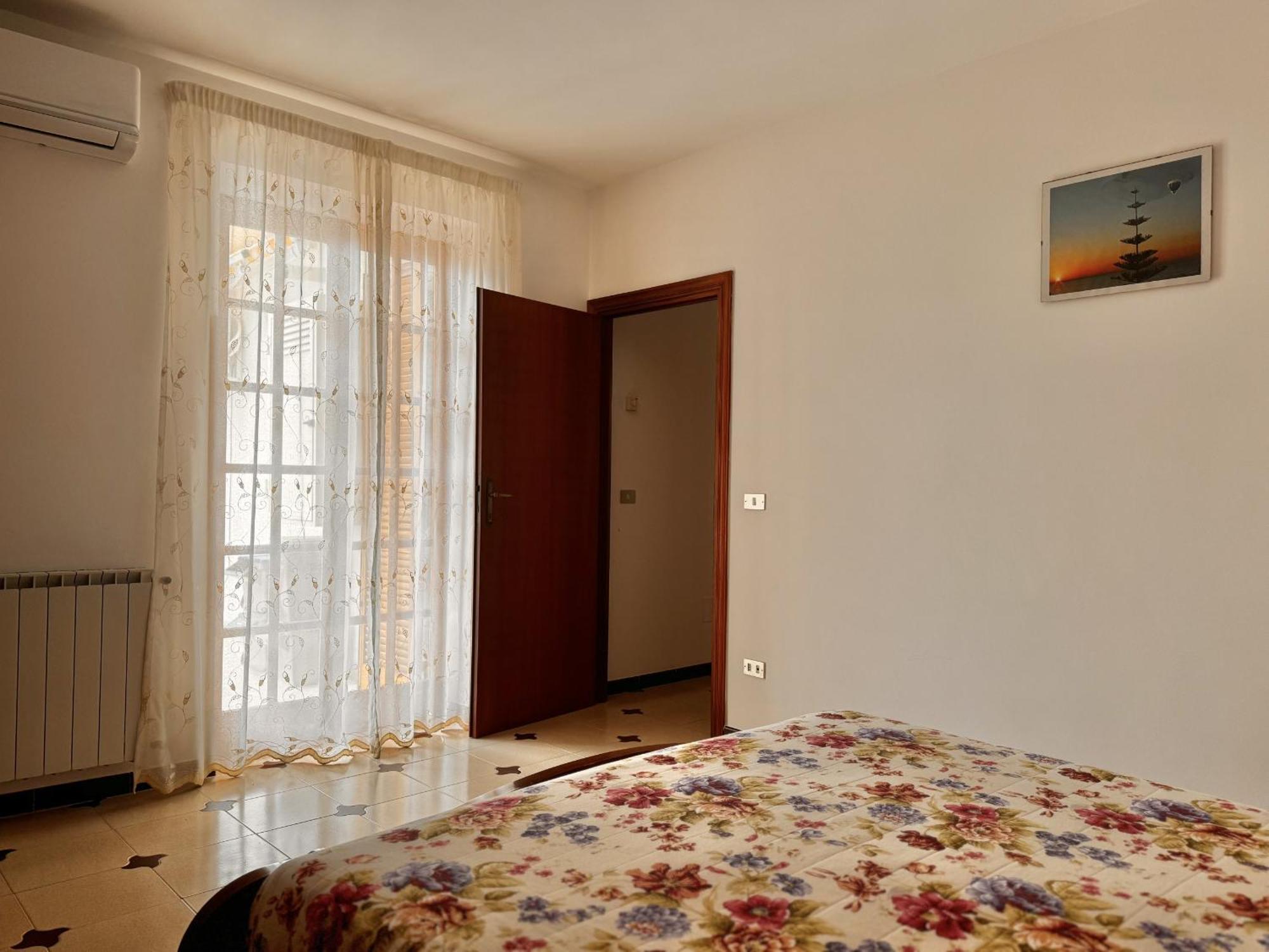 Holidaycasa Leone - Con Posto Auto A 200Mt Dal Mare Sperlonga Εξωτερικό φωτογραφία