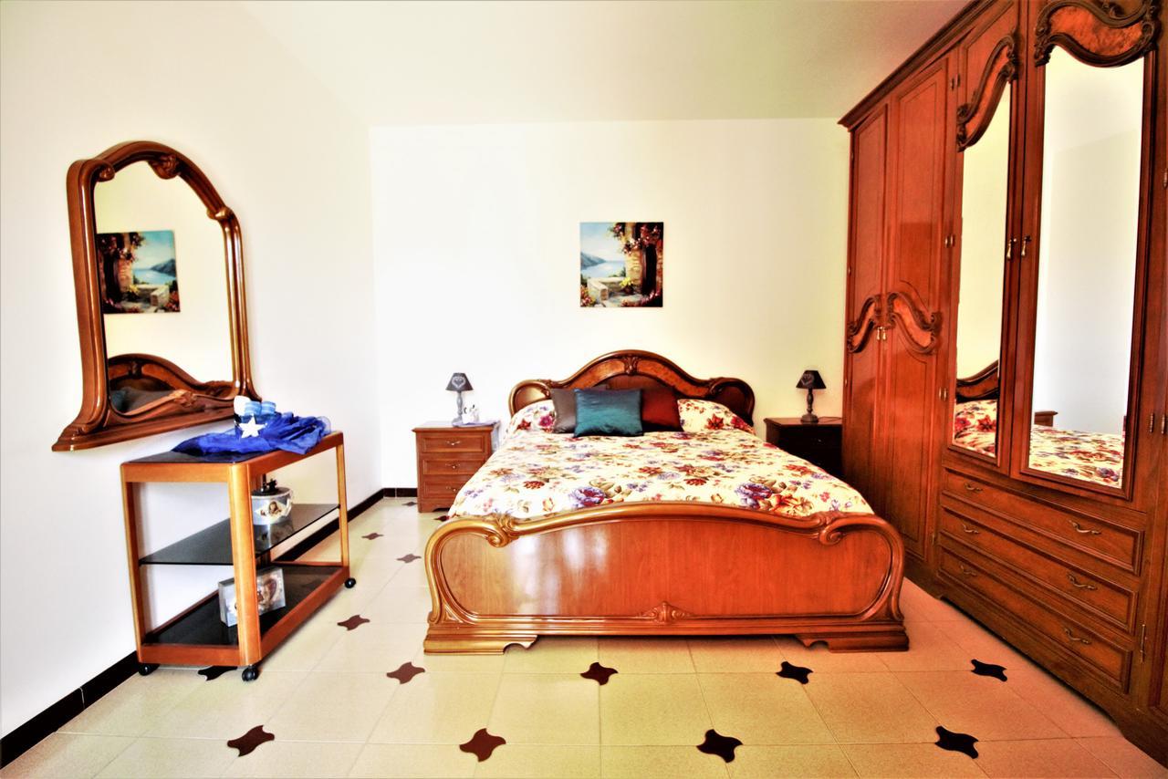 Holidaycasa Leone - Con Posto Auto A 200Mt Dal Mare Sperlonga Εξωτερικό φωτογραφία