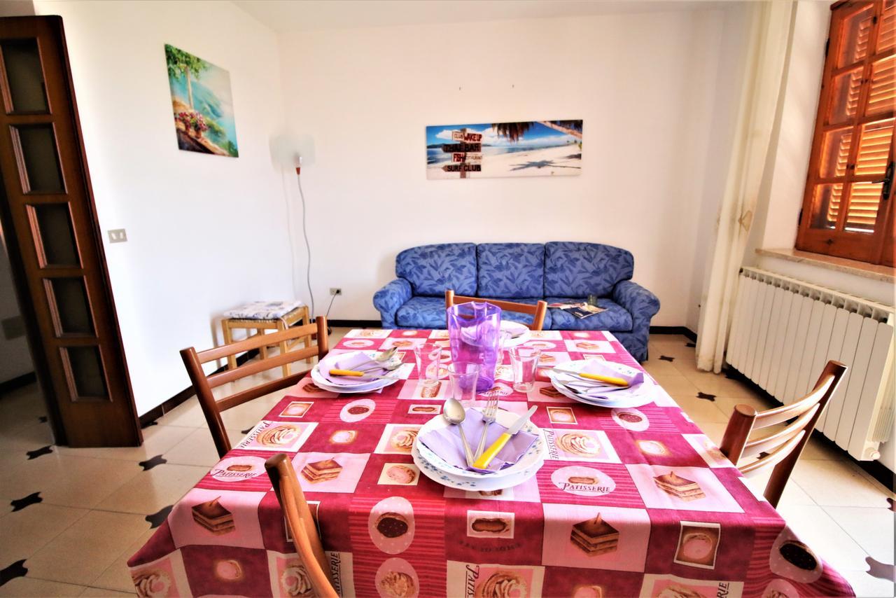 Holidaycasa Leone - Con Posto Auto A 200Mt Dal Mare Sperlonga Εξωτερικό φωτογραφία